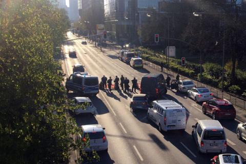 Autobahn-Blockaden in Frankfurt